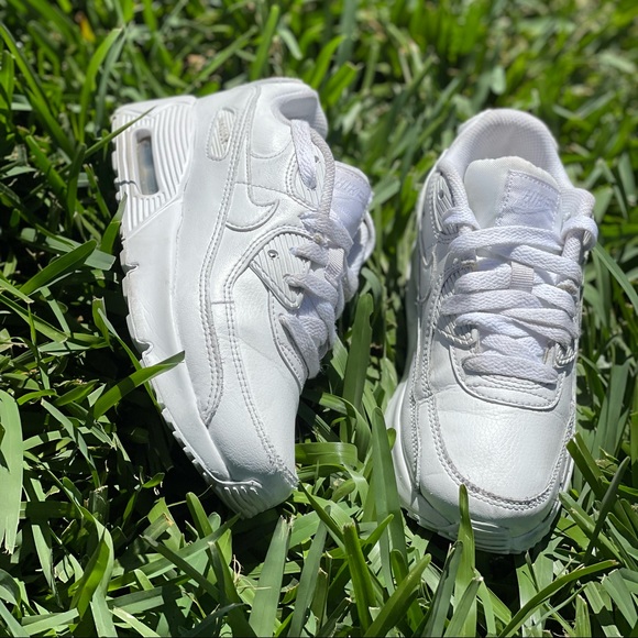 Nike Other - Nike Air Max 90 toggle kids size 1 youth white color